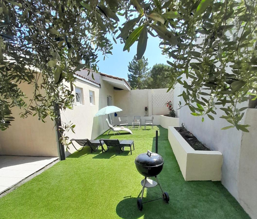 L'Olivier Tessa Hotesse Suite 30M2 Terrasse 20M2 La Celle  Luaran gambar